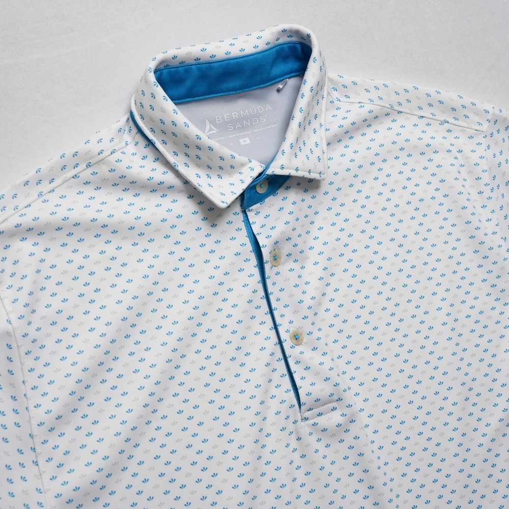 Bermuda Sands Golf Polo Shirt Mens Medium White Blue Geometric Performance - Picture 3 of 12